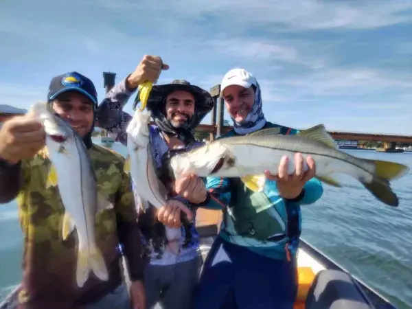 Pesca de robalo em Guarujá Imagem
